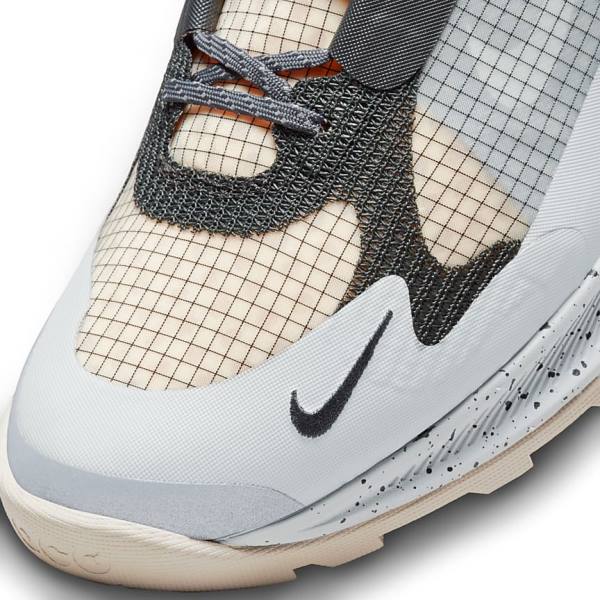 Nike ACG Air Nasu 2 Women's Sneakers Grey / Metal Silver | NK140PRJ