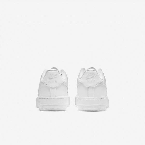 Nike Air Force 1 LE Older Kids' Sneakers White | NK503YJG