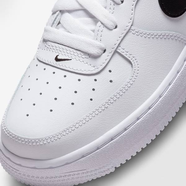 Nike Air Force 1 LV8 Older Kids' Sneakers White / Black | NK491IWH