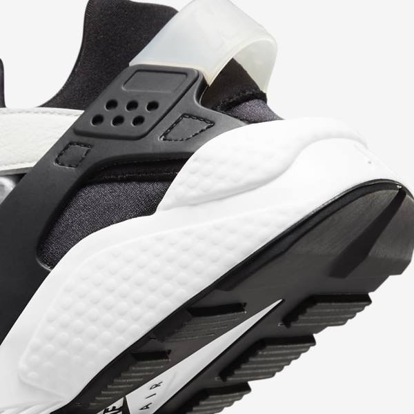 Nike Air Huarache Men's Sneakers Black / White | NK872VGN