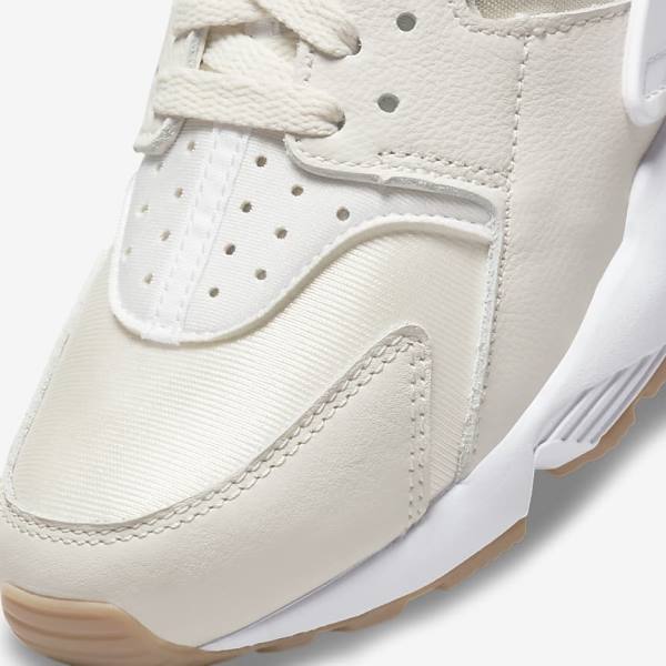 Nike Air Huarache Women's Sneakers Khaki / Light Brown / White | NK012OWG