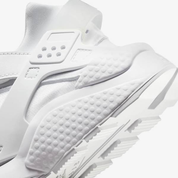 Nike Air Huarache Women's Sneakers White / Platinum | NK153QXY