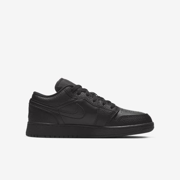 Nike Air Jordan 1 Low Older Kids' Sneakers Black | NK015ZMY