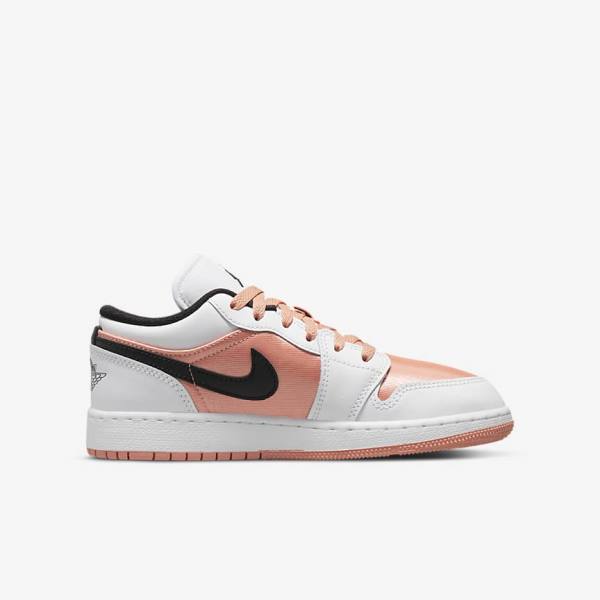 Nike Air Jordan 1 Low Older Kids' Sneakers White / Black | NK195LHK