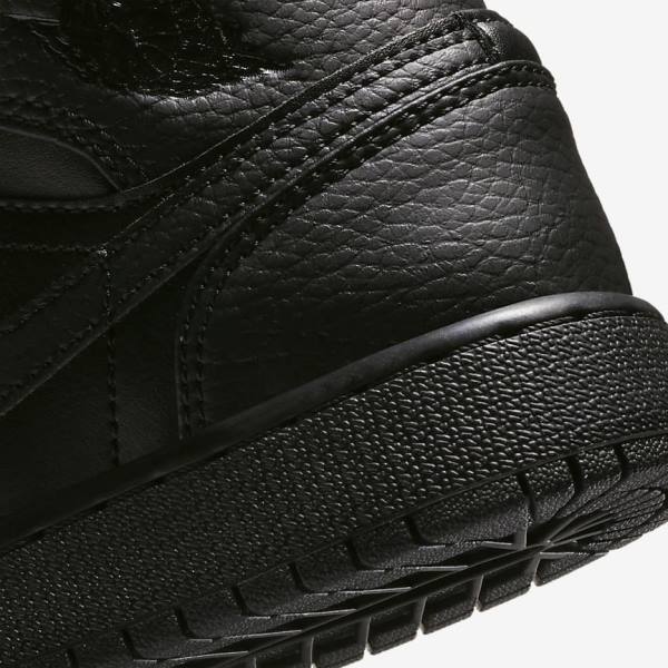 Nike Air Jordan 1 Mid Older Kids' Sneakers Black | NK834KNL