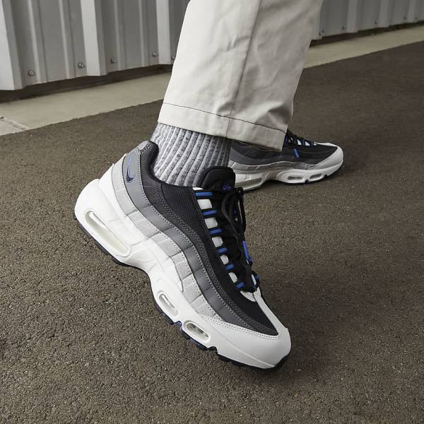 Nike Air Max 95 Men's Sneakers Black / Dark Grey / Blue | NK507AXO