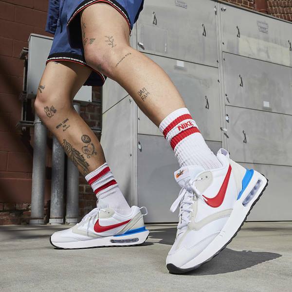 Nike Air Max Dawn Men's Sneakers White / Blue / Black / Red | NK270YHS