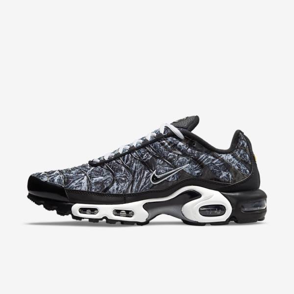 Nike Air Max Plus Men\'s Sneakers Black / White / Dark Grey / Black | NK052FCW