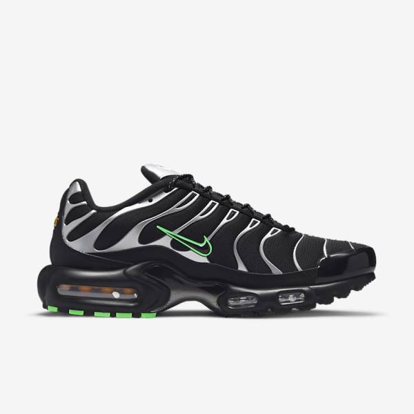 Nike Air Max Plus Men's Sneakers Black / Green / Metal Silver / Black | NK071JZO