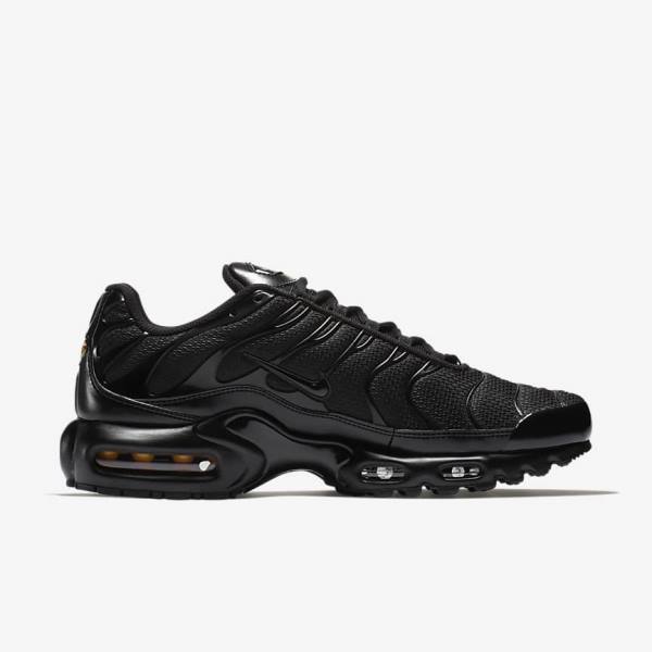 Nike Air Max Plus Men's Sneakers White / Black / Grey / White | NK082YOH