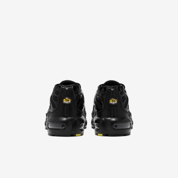 Nike Air Max Plus Older Kids' Sneakers Black | NK051VPY