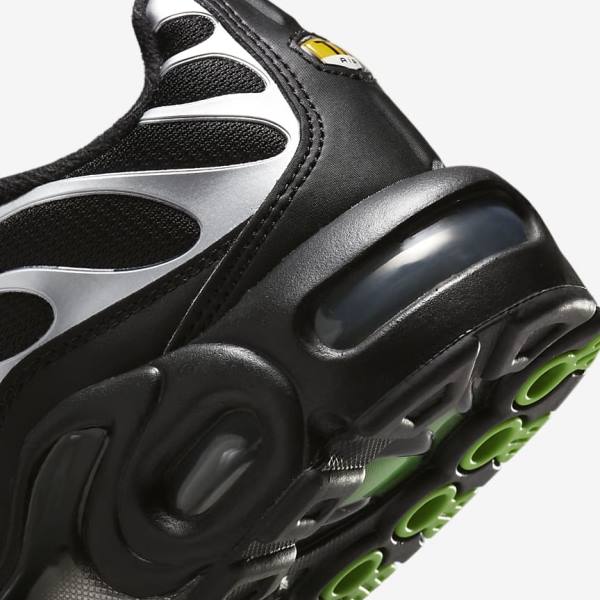 Nike Air Max Plus Older Kids' Sneakers Black / Green / Metal Silver / Black | NK503OVG