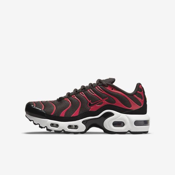 Nike Air Max Plus Older Kids\' Sneakers Grey / Red / White / Black | NK526FVO