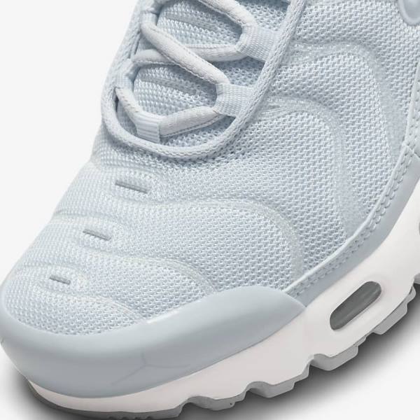 Nike Air Max Plus Older Kids' Sneakers White | NK958ZNW