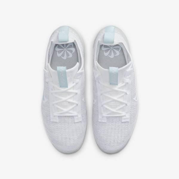 Nike Air VaporMax 2021 FK Older Kids' Sneakers White | NK379MTA