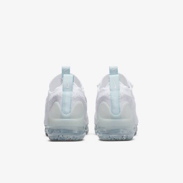 Nike Air VaporMax 2021 FK Older Kids' Sneakers White | NK379MTA