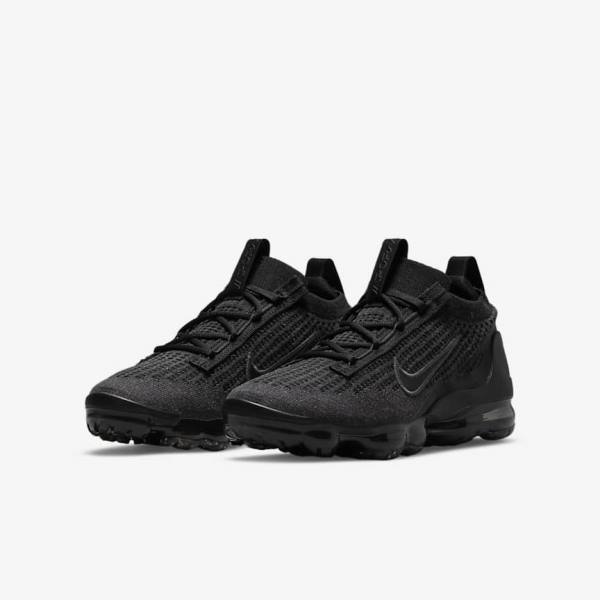 Nike Air VaporMax 2021 FK Older Kids' Sneakers Black / Dark Grey | NK830UDQ