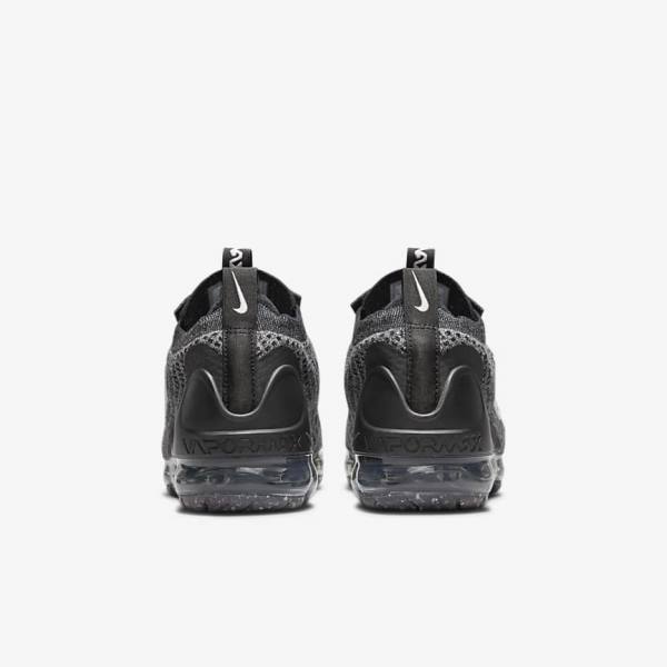 Nike Air VaporMax 2021 FK Older Kids' Sneakers Black / White / Dark Grey / Black | NK865SWG