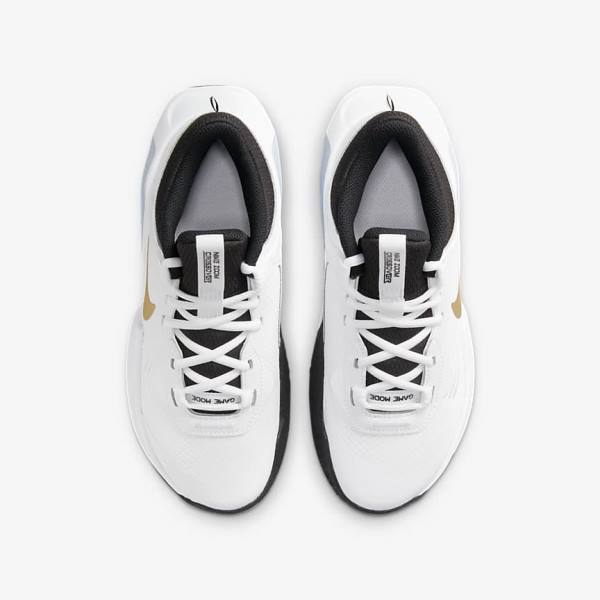 Nike Air Zoom Crossover Older Kids' Basketball Shoes White / Black / Metal Gold | NK651BUA