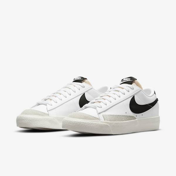 Nike Blazer Low 77 Women's Sneakers White / Black | NK051EWK