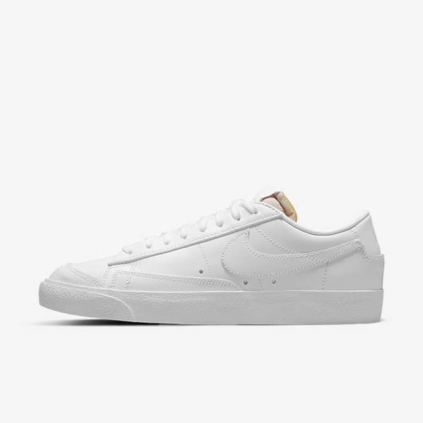 Nike Blazer Low 77 Women\'s Sneakers White | NK852NDK