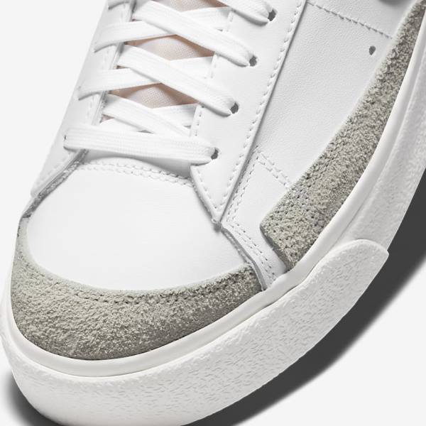 Nike Blazer Low Platform Women's Sneakers White | NK480RHC