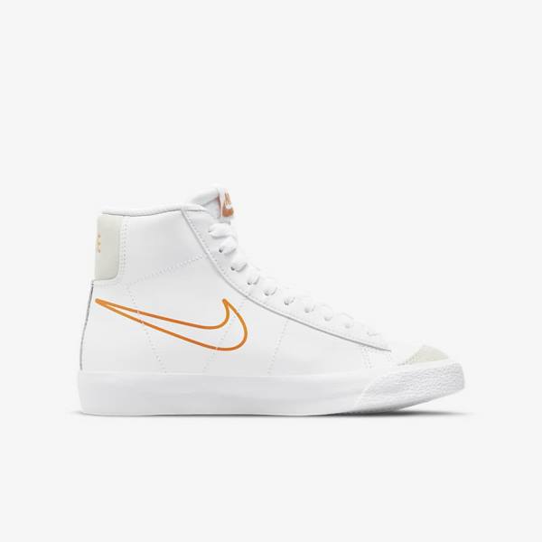 Nike Blazer Mid 77 Older Kids' Basketball Shoes White / Black / White | NK193XUY