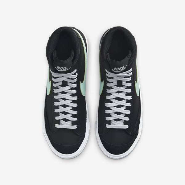 Nike Blazer Mid 77 Older Kids' Sneakers Black / White / Mint | NK097VLD