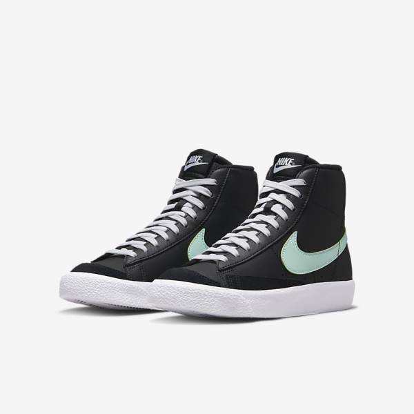 Nike Blazer Mid 77 Older Kids' Sneakers Black / White / Mint | NK097VLD