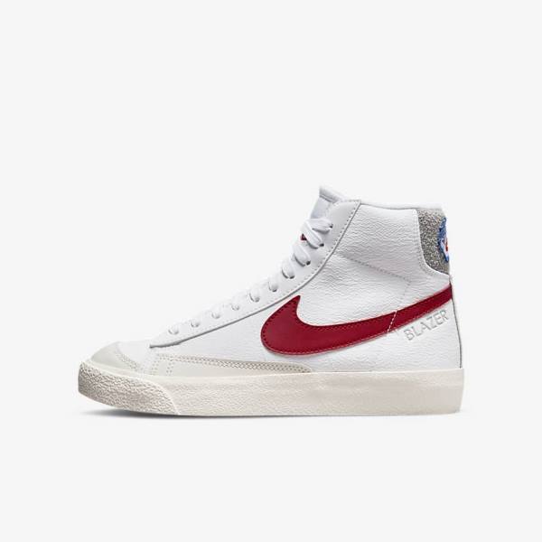 Nike Blazer Mid 77 Older Kids\' Sneakers White / Light Grey / Red | NK167ILG