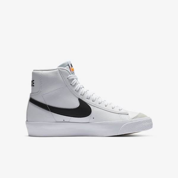 Nike Blazer Mid 77 Older Kids' Sneakers White / Orange / Black | NK639PSB