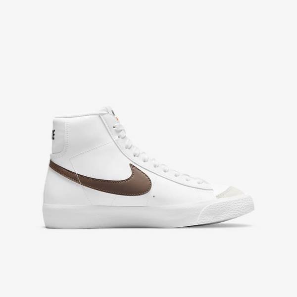 Nike Blazer Mid 77 Older Kids' Sneakers White | NK978AQO