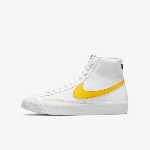 Nike Blazer Mid 77 Older Kids\' Sneakers White | NK978AQO