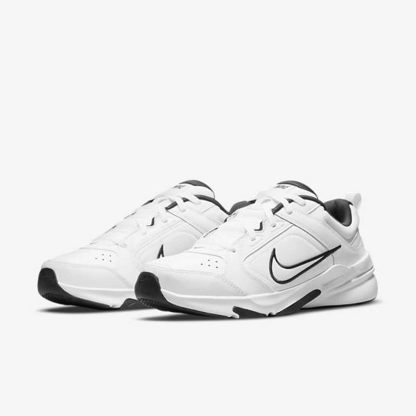 Nike Defy All Day Men's Sneakers White / Black / White | NK096NFL