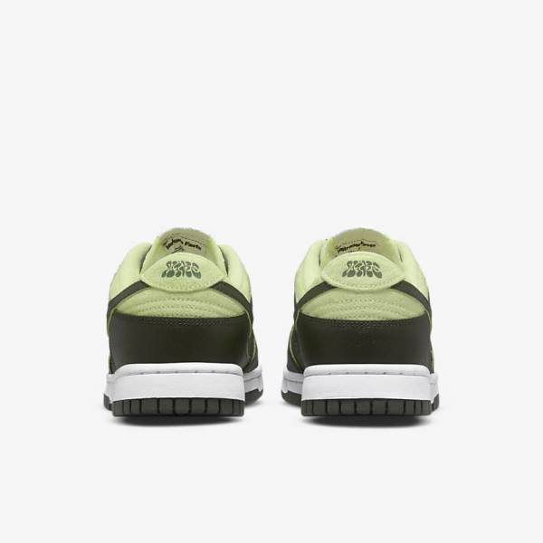 Nike Dunk Low LX Women's Sneakers Olive / Green | NK079SJC