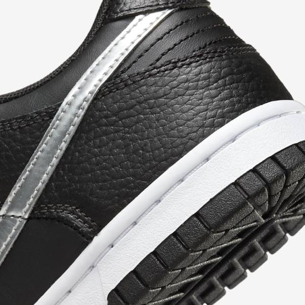 Nike Dunk Low Older Kids' Sneakers Black / Grey / White | NK529CGT