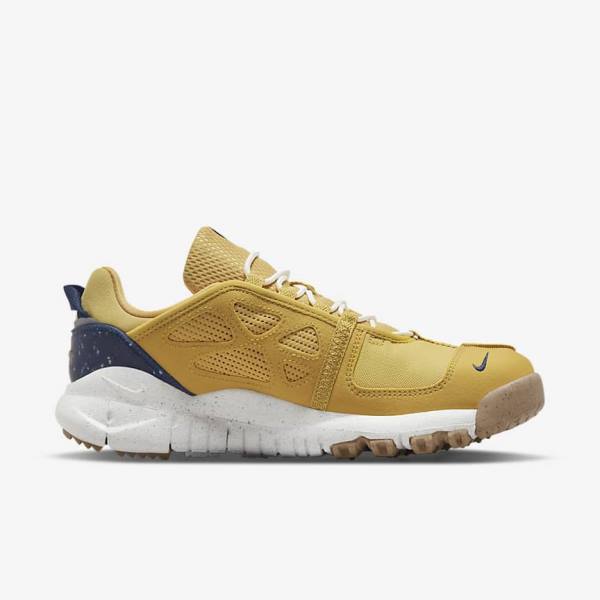 Nike Free Terra Vista Men's Sneakers Gold / Navy | NK216XDR