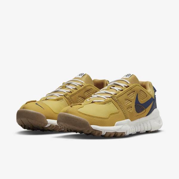 Nike Free Terra Vista Men's Sneakers Gold / Navy | NK216XDR