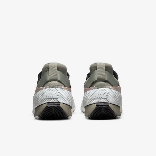 Nike Go FlyEase Women's Sneakers Black / White | NK268ZEQ