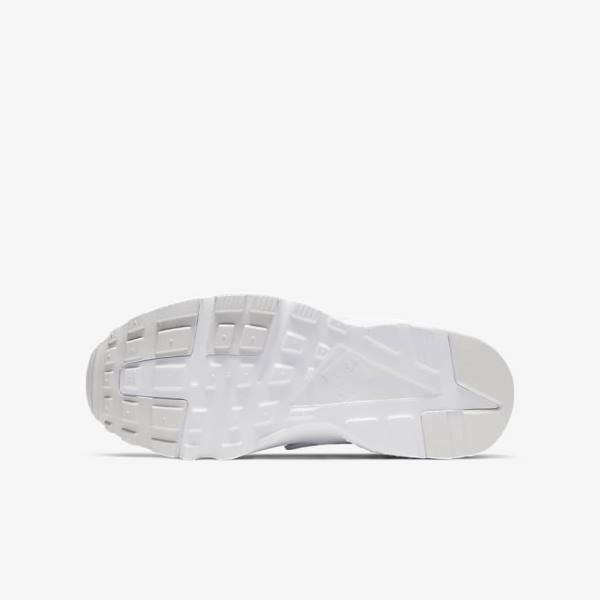 Nike Huarache Run Older Kids' Sneakers White / Platinum / White | NK183BTX