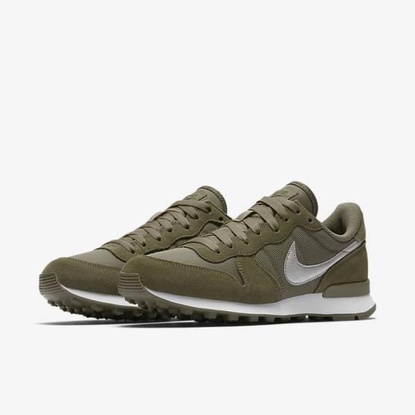 Nike Internationalist Glitter Women's Sneakers Olive / White / Olive | NK418YBR