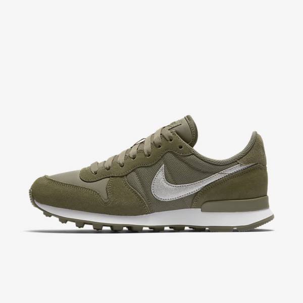 Nike Internationalist Glitter Women\'s Sneakers Olive / White / Olive | NK418YBR