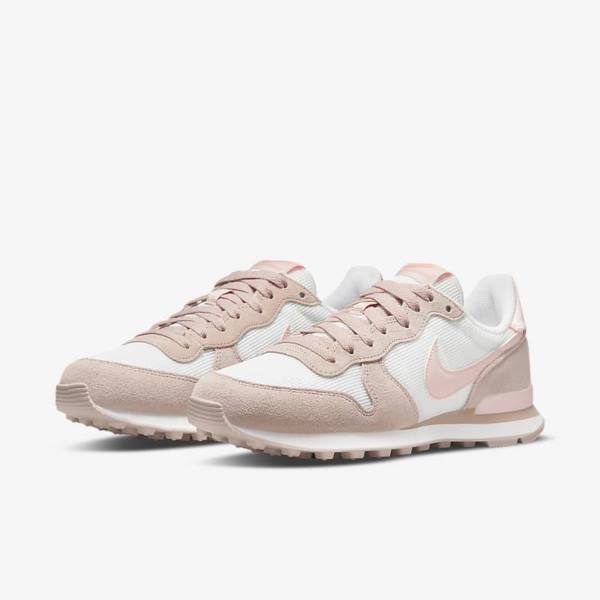 Nike Internationalist Women's Sneakers White / Khaki Grey / Light | NK850SGF