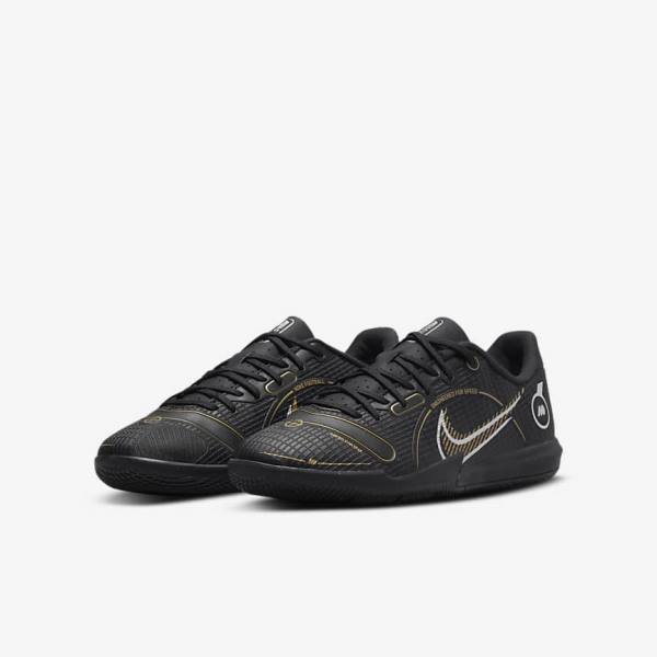 Nike Jr. Mercurial Vapor 14 Academy IC Older Indoor Court Kids' Football Shoes Black / Metal Silver / Grey / Metal Gold | NK981LCH