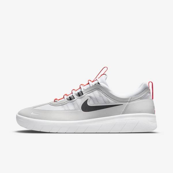 Nike SB Nyjah Free 2 Men\'s Skate Shoes Grey / White / Light Red / Black | NK408WZM