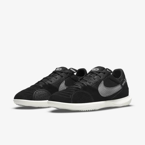 Nike Streetgato Men's Football Shoes Black / White | NK314DIX