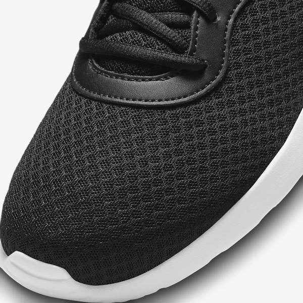 Nike Tanjun Men's Sneakers Black / White | NK843ITY