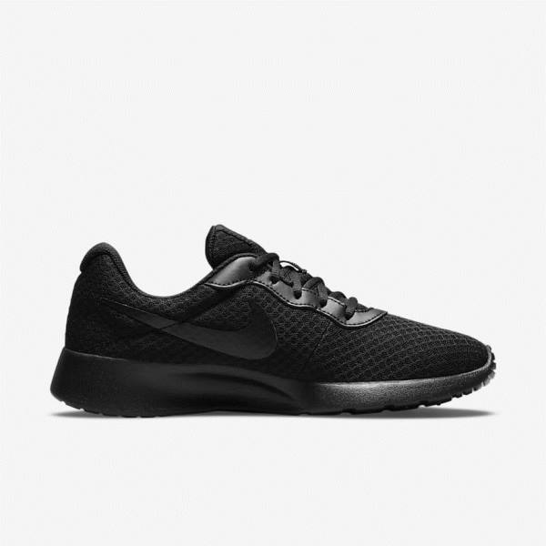 Nike Tanjun Women's Sneakers Black | NK531VQJ