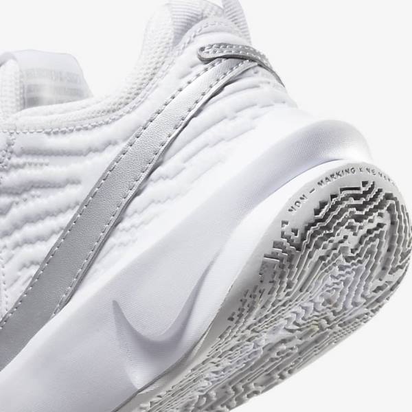 Nike Team Hustle D 10 Older Kids' Basketball Shoes White / Metal Silver | NK315BCU