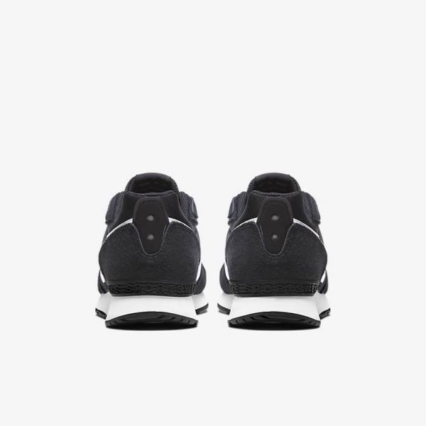 Nike Venture Runner Men's Sneakers Black / White | NK624ZMW